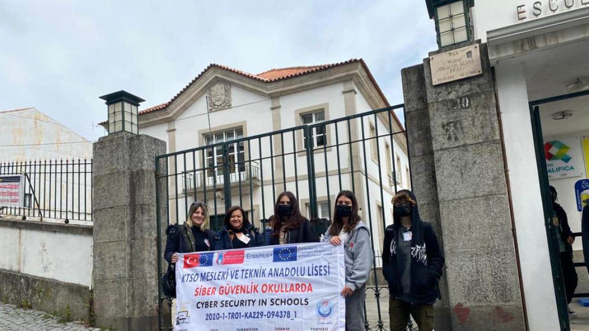 Siber Güvenlik Olkullarda Erasmus Projemizin Portekiz Hareketliliği Yapıldı